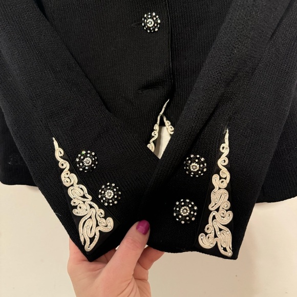 St. John evening Santana knit black jeweled cardigan sweater 8 vintage - Picture 9 of 13
